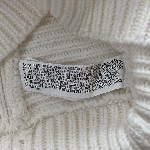 Forever 21 NWT S Cream Chunky Knit Sweater - Picture 3 of 3